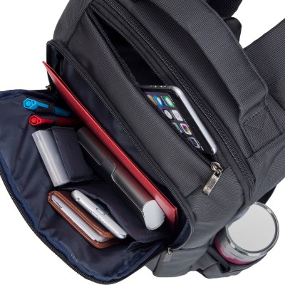 Sac A Dos RIVACASE 8262 – Noir – Pour Ordinateur Portable 15.6"